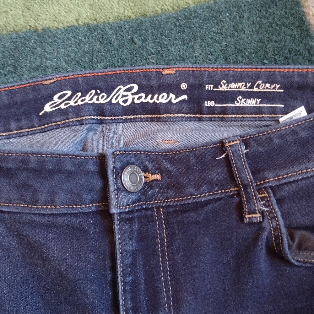 EB women's slightly curvy, skinny leg jeans. Sz 14